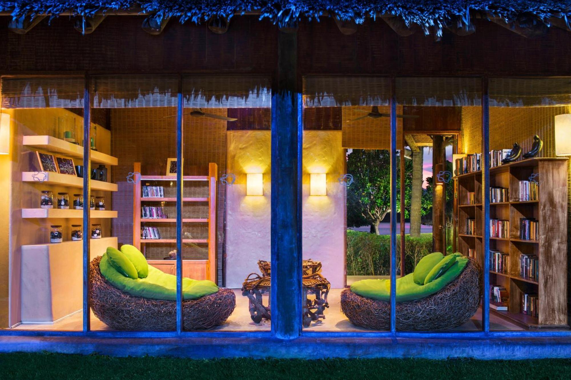 Resort The Naka Island, A Luxury Collection & Spa,